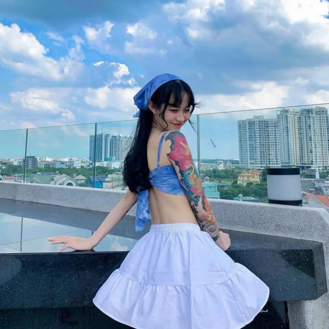 女人河